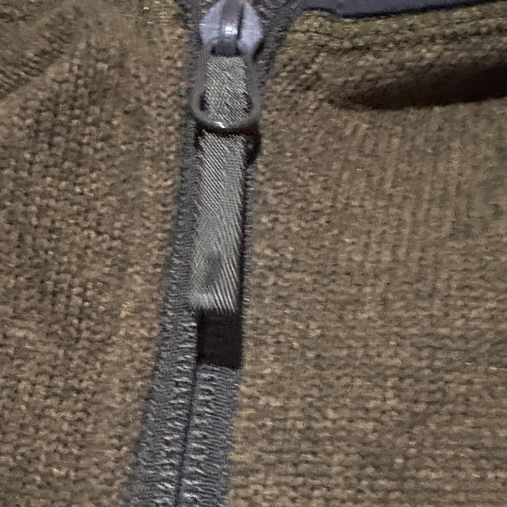 Arc'teryx Forest Green Performance Jacket - image 9